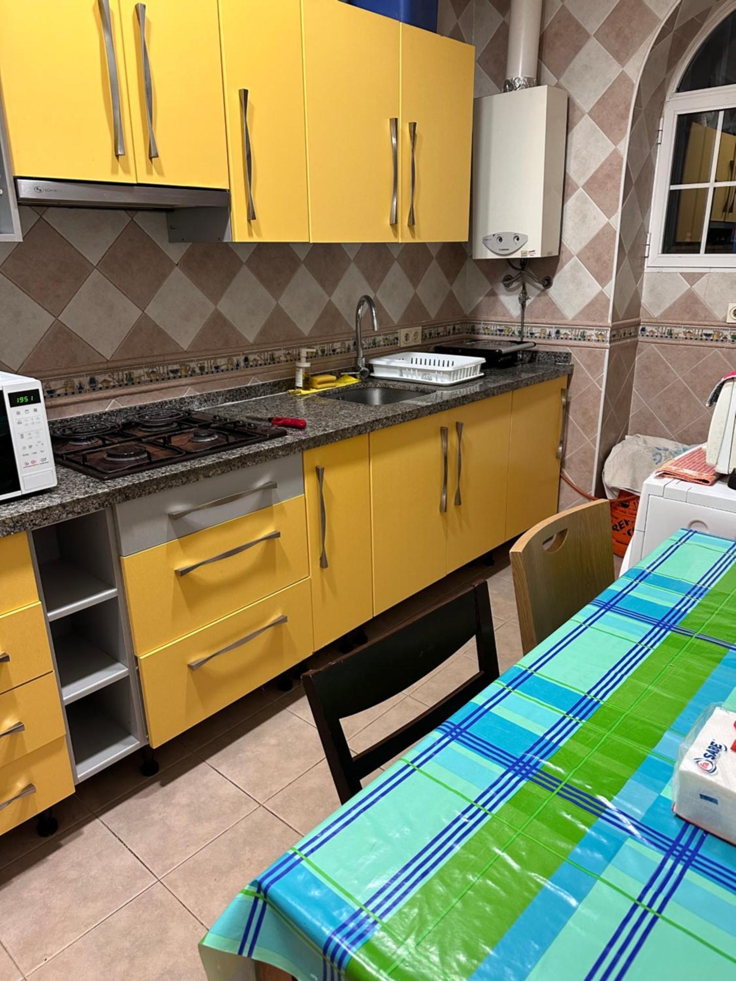 Habitacion En Piso Compartido En Malaga Capital エクステリア 写真